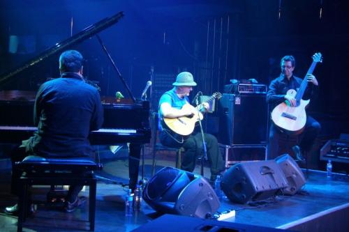 frank-gambale-v-trio-03